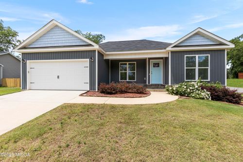 115 Plantation Dr, Cochran, GA, 31014-6859 | Card Image