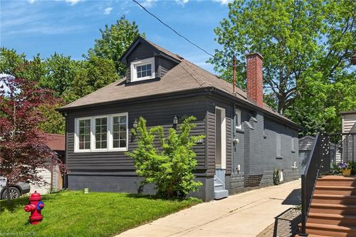 219 Hess St S, Hamilton, ON, L8P3P3 | Card Image
