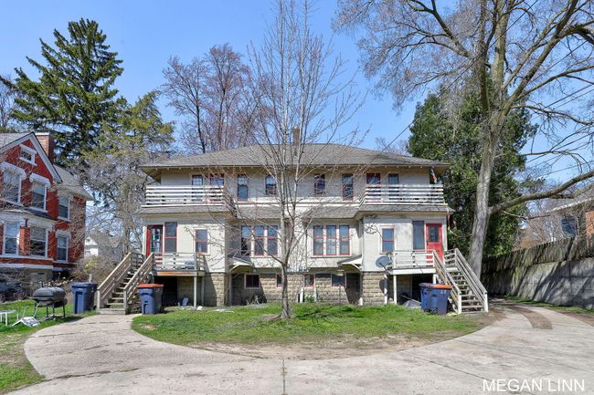 186 W 12 Th St, House other with 6 bedrooms, 3 bathrooms and null parking in Holland MI | Image 7