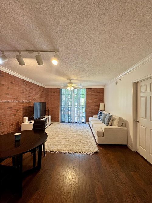 apt-211b-1900 Van Buren St, Hollywood, FL, 33020-5002 | Card Image