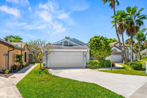 69 King Fisher Way, Boynton Beach, FL, 33436-9081 | Card Image