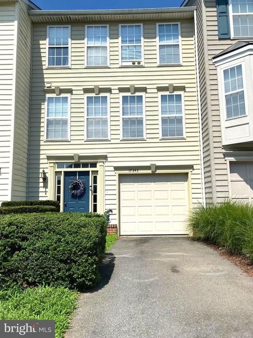 17343 Leaside Ter, ROUND HILL, VA, 20141-2482 | Card Image