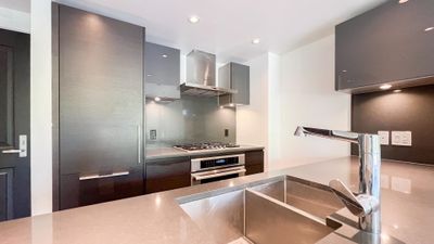 311 - 1515 Atlas Lane, Condo with 2 bedrooms, 2 bathrooms and 1 parking in Vancouver BC | Image 2