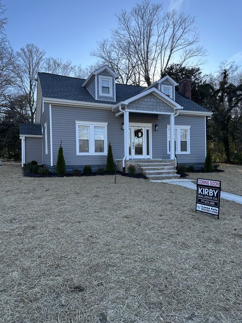 521 Ridgecrest Dr, Mc Minnville, TN, 37110-1829 | Card Image