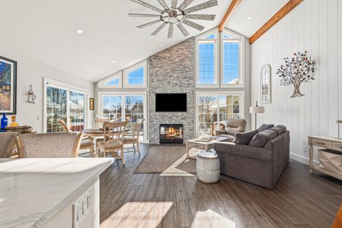 1790 Cottage Dr, Lake Geneva, WI, 53147-4851 | Card Image