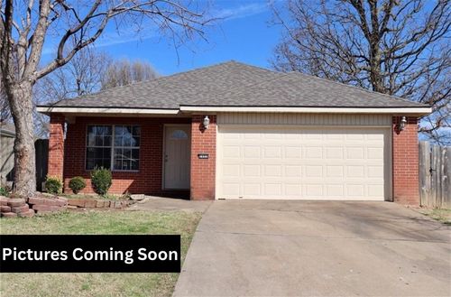 2495 Brookside St, Springdale, AR, 72764-7116 | Card Image