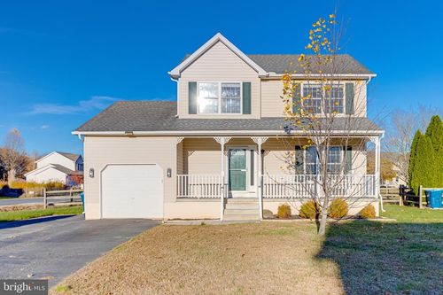 1 Pinehurst Ct, ELKTON, MD, 21921-6578 | Card Image