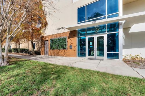 unit-302-525 E Jackson St, ORLANDO, FL, 32801-6607 | Card Image