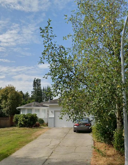 1953 158a St, Surrey, BC, V4A8G9 | Card Image