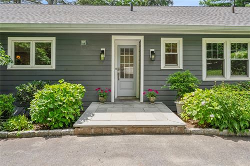 101 W Lake Blvd, Mahopac, NY, 10541-3157 | Card Image