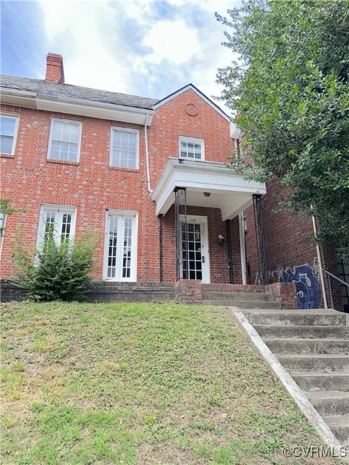 1130 W Grace St, Richmond, VA, 23220-3613 | Card Image