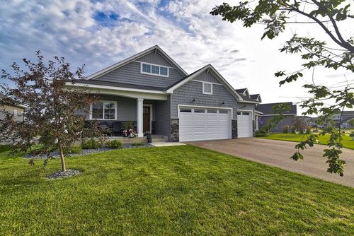 841 Emmy Ln, Hanover, MN, 55341-3105 | Card Image