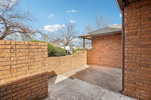 16-1899 Saddleback Boulevard, Norman, OK, 73072 | Card Image