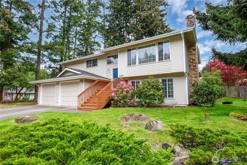 2126 Clipper Cv, Port Angeles, WA, 98363-5023 | Card Image