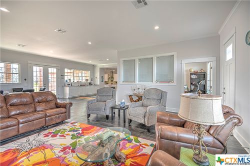 4948 Woodlawn Rd, Lorena, TX, 76655-2201 | Card Image