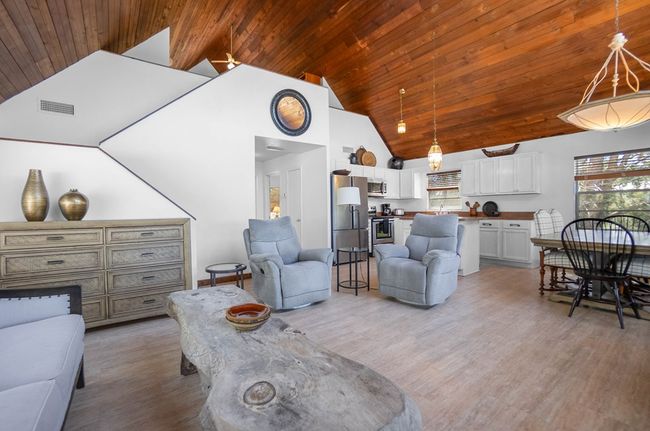 16490 Sw Indiana Ave, House other with 4 bedrooms, 4 bathrooms and null parking in CEDAR KEY FL | Image 18