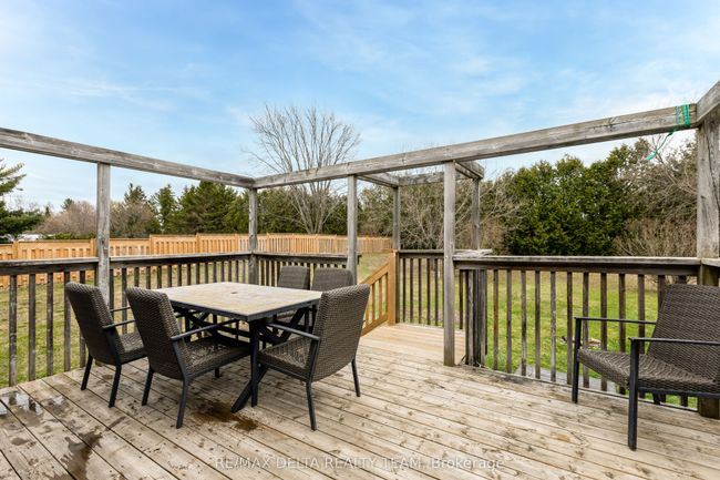 6892 Mitch Owens Rd, House other with 6 bedrooms, 5 bathrooms and 8 parking in Greely ON | Image 32