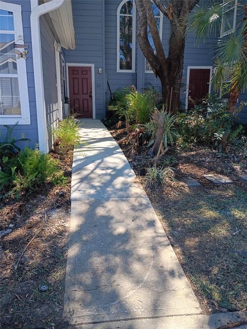 225 Mango Dr, DAVENPORT, FL, 33897-3903 | Card Image