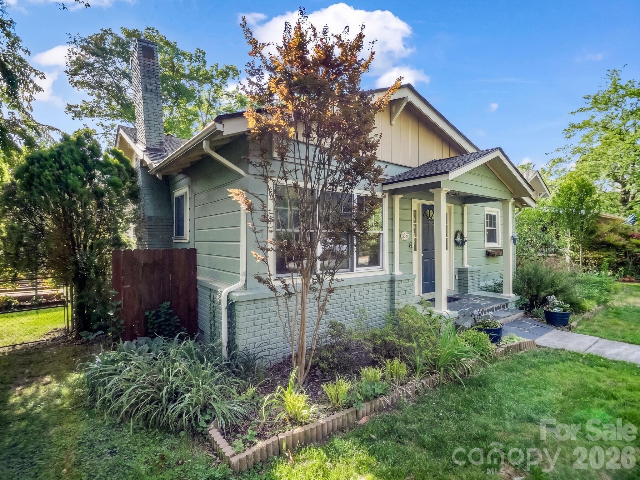 Residential in Hendersonville 4