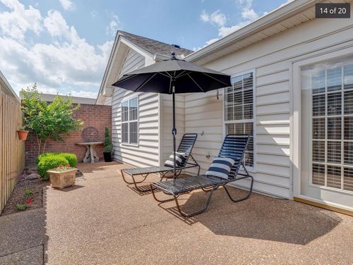 7118 Sunrise Cir, Franklin, TN, 37067-8301 | Card Image
