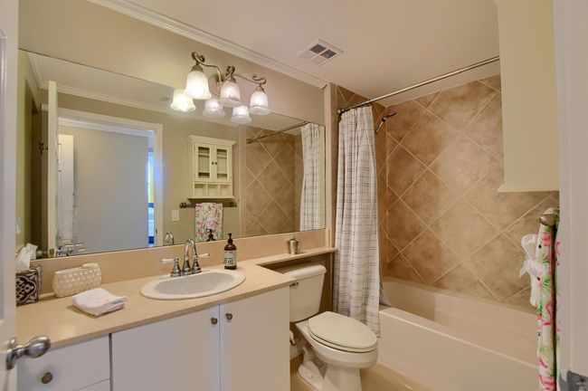 603 - 804 E Windward 603 Way, Condo with 2 bedrooms, 2 bathrooms and null parking in Lantana FL | Image 12