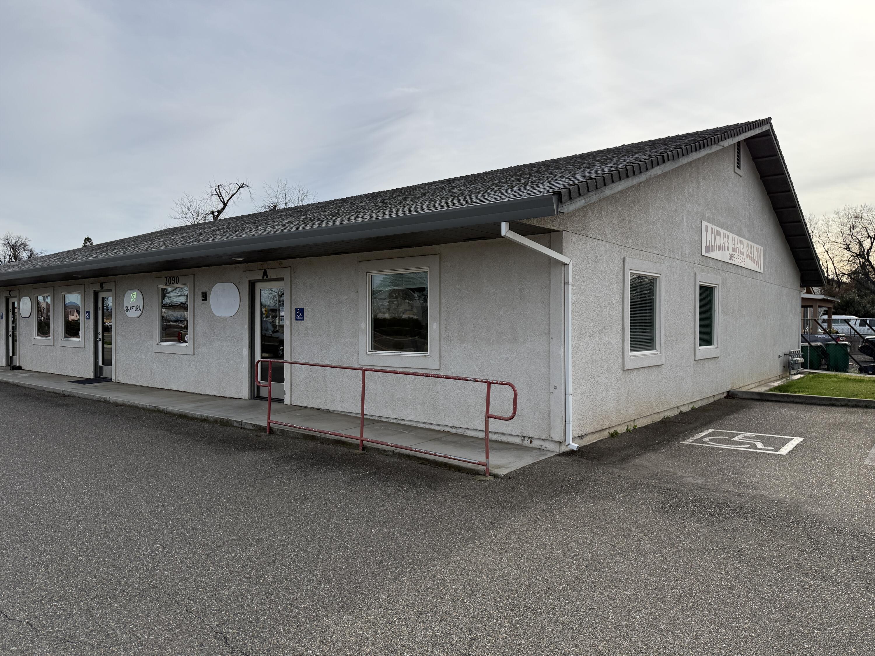 Commercial Lease in Anderson 2