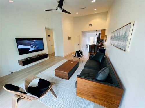 13704 Flagstone Ln, Dallas, TX, 75240-5823 | Card Image
