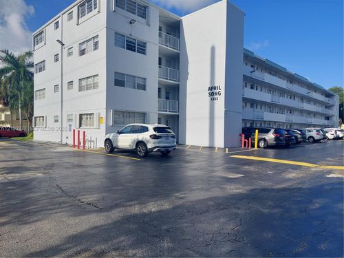 115-1333 E Hallandale Beach Blvd, Hallandale Beach, FL, 33009-4607 | Card Image