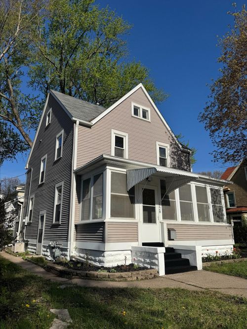 128 3rd Avenue S, South Saint Paul, MN, 55075 | Card Image