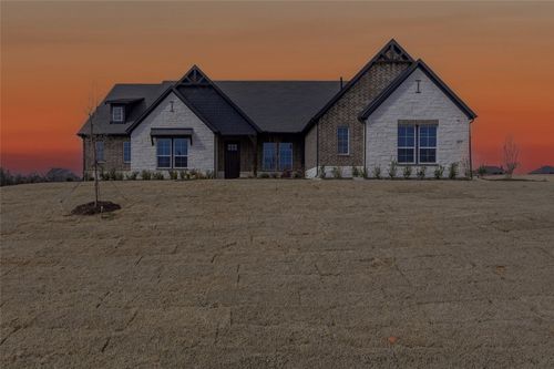 812 Valley Ridge Rd, Van Alstyne, TX, 75495-7174 | Card Image