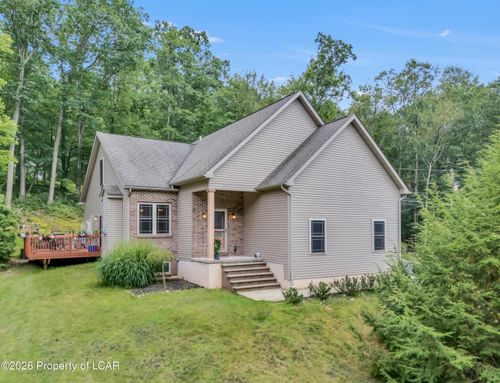 104 Buck Ridge Dr, DRUMS, PA, 18222-1013 | Card Image