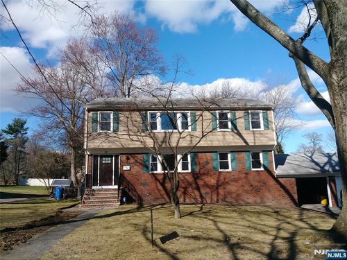 75 Colgate Ave, Paramus, NJ, 07652-4303 | Card Image