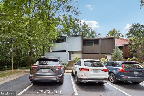 2031 Approach Ln, RESTON, VA, 20191-3651 | Card Image