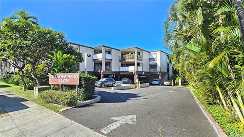 313-3721 Kanaina Avenue, Honolulu, HI, 96815 | Card Image