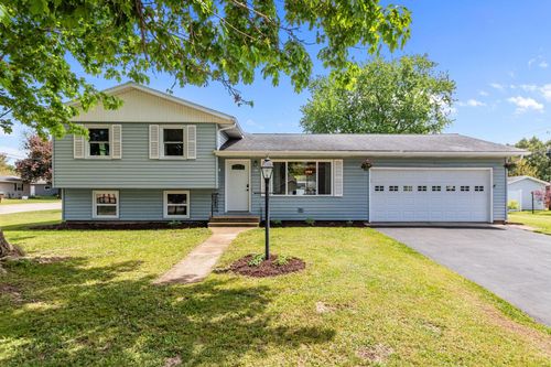 274 Greeley St, Berlin, WI, 54923 | Card Image