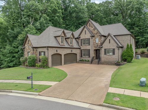 4260 Melwood Oak Dr, Lakeland, TN, 38002-8517 | Card Image