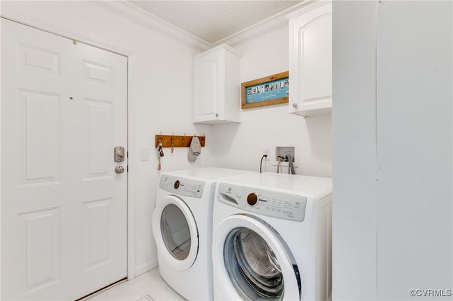 251 Apache Dr, House other with 3 bedrooms, 2 bathrooms and null parking in Deltaville VA | Image 11