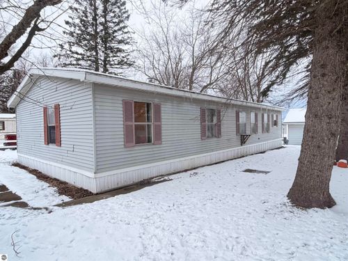 lot-6-452 Elm St, Breckenridge, MI, 48615-9741 | Card Image