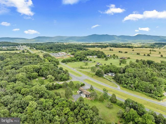 2370 Us Highway 211 W, House other with 4 bedrooms, 4 bathrooms and null parking in LURAY VA | Image 64