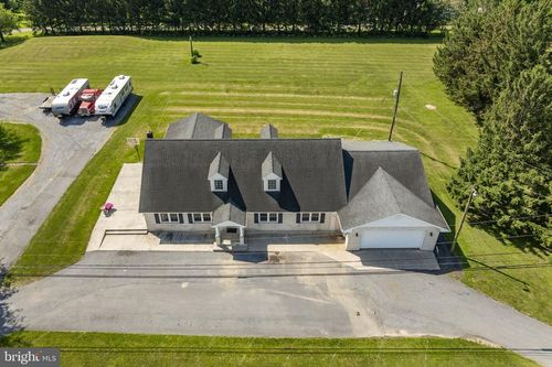2860 Route 22, FREDERICKSBURG, PA, 17026 | Card Image