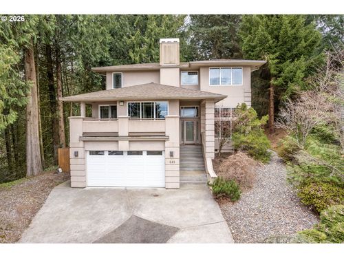245 W St James Pl, LONGVIEW, WA, 98632 | Card Image