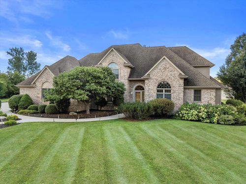 155 St. James Circle, Union Grove, WI, 53182 | Card Image