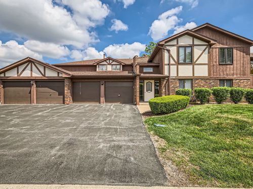apt-2e-9748 Mill Dr E, Palos Park, IL, 60464-1798 | Card Image