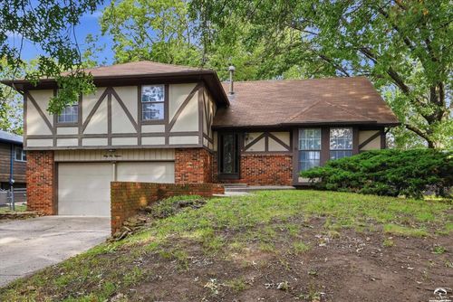 3418 W 10th Ter, Lawrence, KS, 66049-3231 | Card Image
