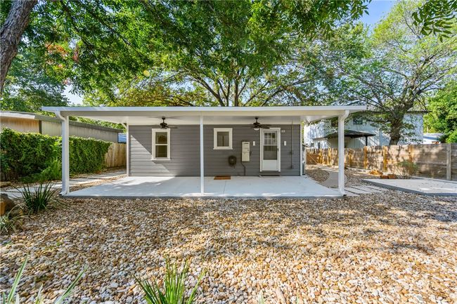 B - 1700 Cullen Ave, House other with 1 bedrooms, 1 bathrooms and null parking in Austin TX | Image 17