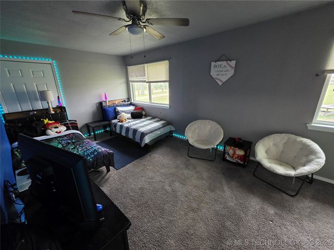 Large Bedroom 4 | Image 14