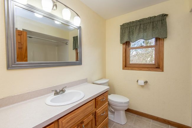 504 Eastern Trl, House other with 4 bedrooms, 4 bathrooms and null parking in MUKWONAGO WI | Image 38