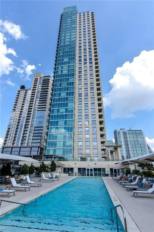 1102-300 Bowie St, Austin, TX, 78703-4609 | Card Image