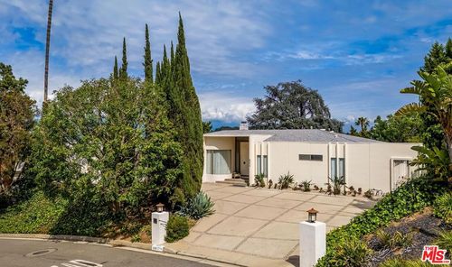 8224 Skyline Drive, Los Angeles, CA, 90046 | Card Image
