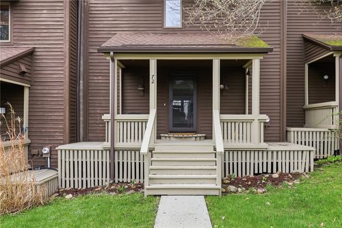 72 Lois Ln, Ithaca, NY, 14850-6250 | Card Image